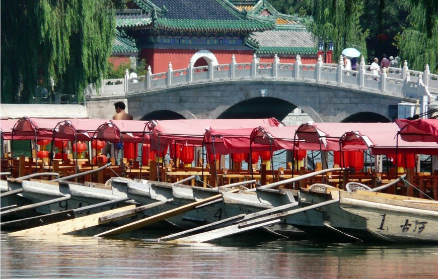 12boat-lake-china