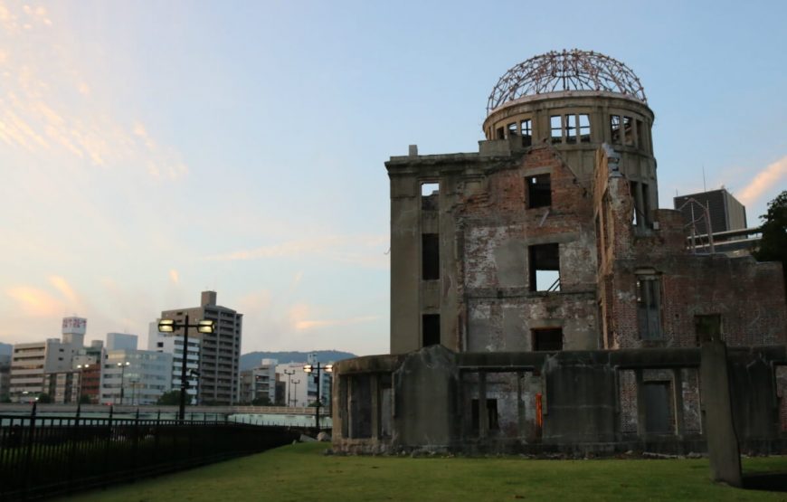 13hiroshima-atomic-bomb