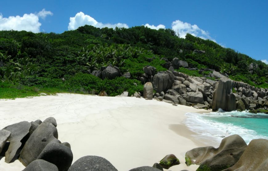 4Anse-Lazio-tour-packages