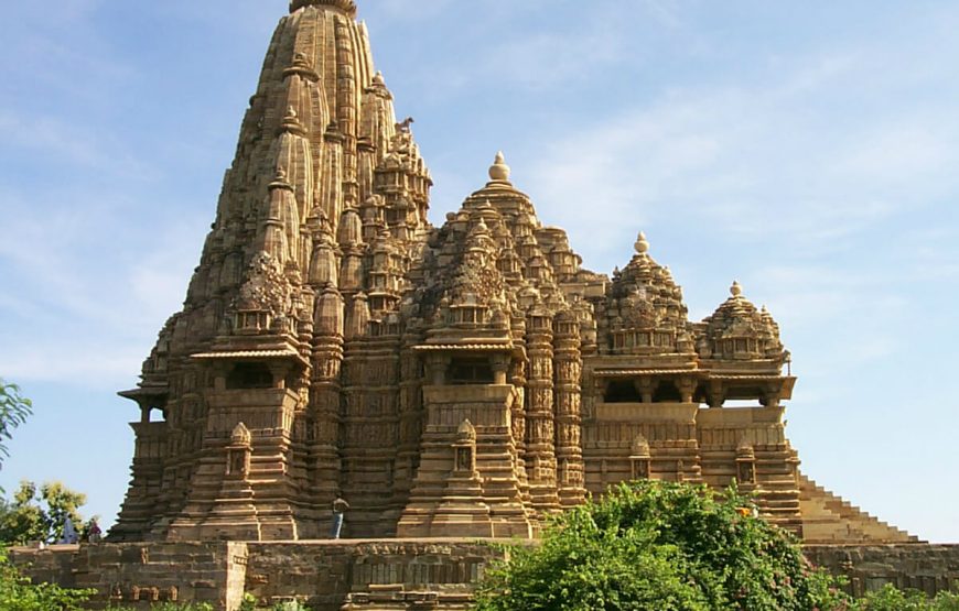 Khajuraho-Kandariya-Mahadeo-Temple