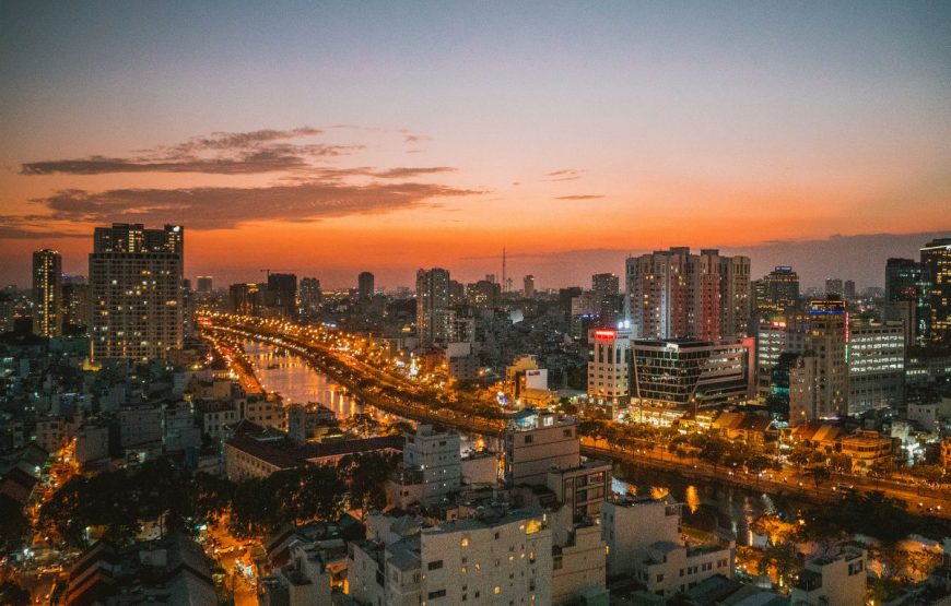 12vietnam-city